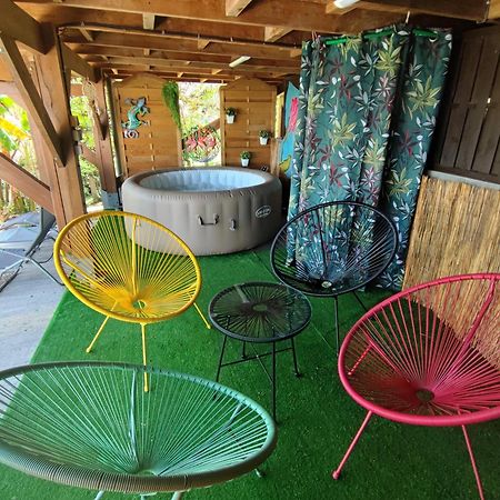 באס-טר Gite 4 Etoiles, La Vieille Sucrerie St Claude Guadeloupe, Jacuzzi Spa Privatif, Vue Exceptionnelle Sur La Mer Des Caraibes מראה חיצוני תמונה