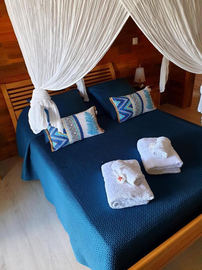 באס-טר Gite 4 Etoiles, La Vieille Sucrerie St Claude Guadeloupe, Jacuzzi Spa Privatif, Vue Exceptionnelle Sur La Mer Des Caraibes מראה חיצוני תמונה