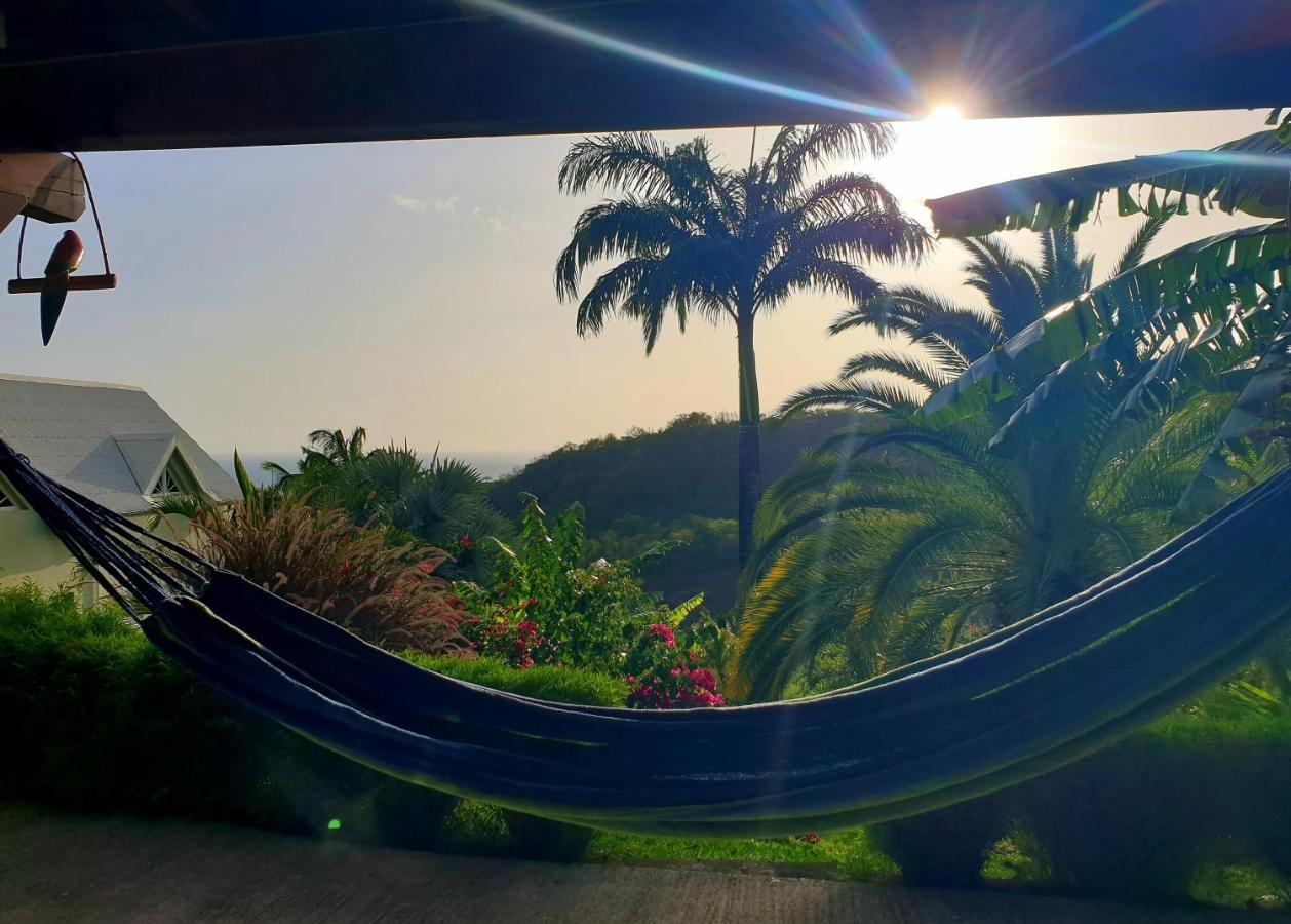 באס-טר Gite 4 Etoiles, La Vieille Sucrerie St Claude Guadeloupe, Jacuzzi Spa Privatif, Vue Exceptionnelle Sur La Mer Des Caraibes מראה חיצוני תמונה