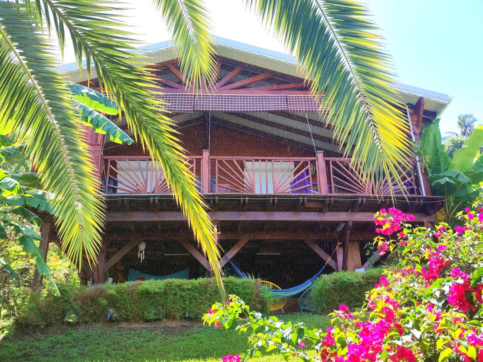 באס-טר Gite 4 Etoiles, La Vieille Sucrerie St Claude Guadeloupe, Jacuzzi Spa Privatif, Vue Exceptionnelle Sur La Mer Des Caraibes מראה חיצוני תמונה
